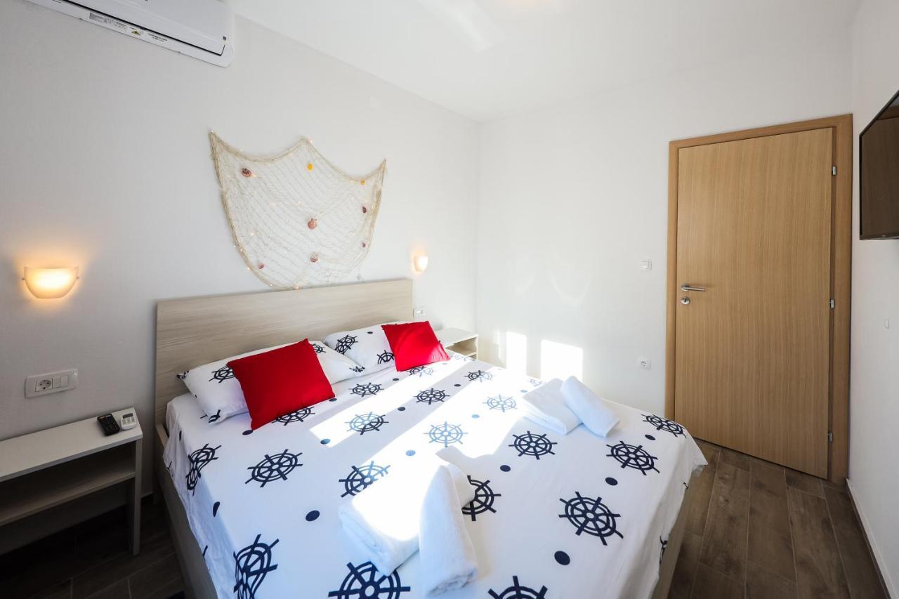 1oak rentals Vir Extérieur photo